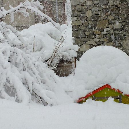 Chalet Bon Accueil Briançon Exterior foto